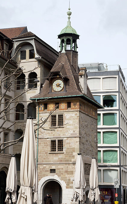 Tour du Molard